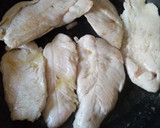Foto del paso 6 de la receta: Filetes de pavo a la pimienta verde