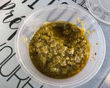 Une image de l'étape 3 de Sauce aux tomates, pesto, ail frais, soja et gingembre.
