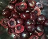 Hình bước làm 1 của món Mứt Cherry