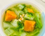 Hình bước làm 5 của món Canh Bí Đỏ Cải Bẹ Dún Nấu Tôm