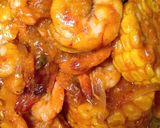 Foto langkah ke 4 dari resep Udang pedas asam manis saus Padang.