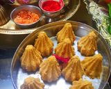 A picture of step 4 of Besan(roasted chanadal) Modak.