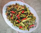 Foto langkah ke 5 dari resep Oseng Kangkung Terasi Saus Tiram.