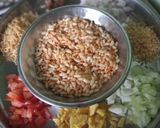 A picture of step 1 of Chatpata Bhel Puri.