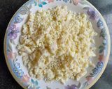 A picture of step 1 of Paneer spring onion bhurji.