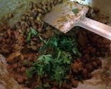 কালা চানা ঘুগনি (kala chane ghoogni recipe in Bengali) রেসিপি ধাপ - 13 ছবি
