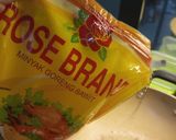 Foto langkah ke 1 dari resep Tempe Penyet Sambal Bawang Kemangi.