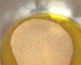 A picture of step 1 of Rajgira flour halwa / sheera.