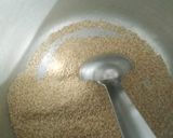 A picture of step 1 of Vegetable Daliya.