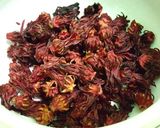 Foto langkah ke 1 dari resep Sirup Rosella Homemade.