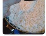 A picture of step 4 of Singaporean rice.