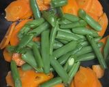 Foto langkah ke 3 dari resep Oseng Sayur Cumi.