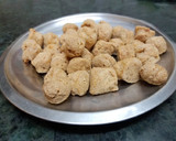 ஸ்டப்டு சைவ கொத்துகறி பூரி ரெசிபி ஸ்டேப் 1 புகைப்படம்