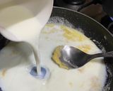 A picture of step 4 of Cocktail Pasta.