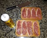 Foto del paso 1 de la receta Cinta lomo ibérico con salteado de setas