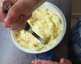 Sült kolbász krumplipürével recept fázis 7 fotója