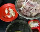 Foto langkah ke 1 dari resep Ayam Goreng Bawang Putih.