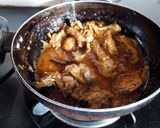 A picture of step 1 of Chicken kosha curry.