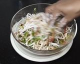 A picture of step 5 of Noodles pakora.