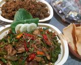 Foto langkah ke 2 dari resep Tumis bunga bawang dan tahu pentol (rasanya nyuss👌).