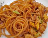Foto langkah ke 4 dari resep Spaghetti Goreng Jawa.