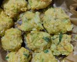 Bazsalikomos, chilis cukkini golyó recept fázis 3 fotója