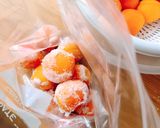 Hình bước làm 2 của món 🌱 Mơ Muối Lá Tía Tô (Umeboshi Hồng)
