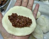 Foto langkah ke 8 dari resep Roti Goreng Daging Pedas.
