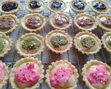 Foto langkah ke 5 dari resep Pie coklat glaze.