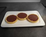 Une image de l'étape 5 de Tartelette chocolat, praliné et caramel.