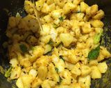 A picture of step 3 of Potato sabji.