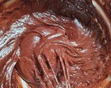 Foto langkah ke 4 dari resep Fudgy Brownies.