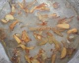 Foto langkah ke 1 dari resep Semur telur bersantan.
