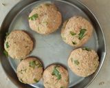 साबुदाणा वडा(sabudana wada recipe in marathi) रेसिपी स्टेप 3 फोटो 