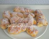 Foto del passaggio 13 della ricetta Treccine con lo zucchero Siciliane fatti in casa 👩‍🍳🏡