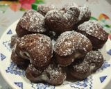 Фото кроку 7 до Шоколадні пончики з молочним кремом🥯.