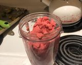 A picture of step 4 of Raspberry peach sorbet.
