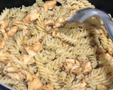 Foto del paso 6 de la receta: Pasta con crema de setas a la Klaus
