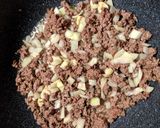 A picture of step 4 of Cantonese Style Beef Rice Bowl.
