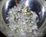 A picture of step 3 of Spring onion and boondi ki sabji.