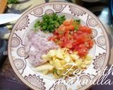 A picture of step 2 of Puri Chaat.