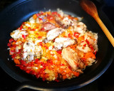Foto del paso 3 de la receta: Arroz con carne de conejo y hortalizas