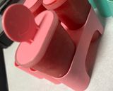 Foto del paso 4 de la receta: Paletas heladas de fresa