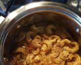 Foto del paso 4 de la receta: Chicharrón en salsa de jitomates cocidos