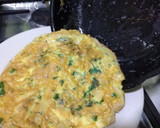 صورة لخطوة 13 من وصفة فريت اوملت بالمعدنوس 🥚🍟☘️