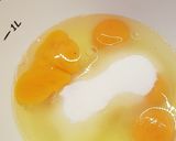 Epres-mascarponés tekercs recept fázis 1 fotója