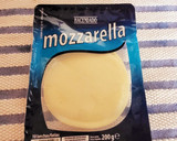 Foto del paso 2 de la receta: Hojaldre con doble de queso y jamón