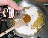 Foto del paso 4 de la receta: Curry del almuerzo escolar primaria en Japón