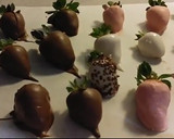 Foto del paso 7 de la receta: Fresas cubiertas de chocolate🌹