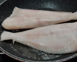 Foto del paso 2 de la receta: Calabacín relleno de pescado y taquitos de jamón, para comer en frío